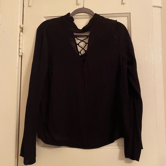 H&M Top - Picture 1 of 1